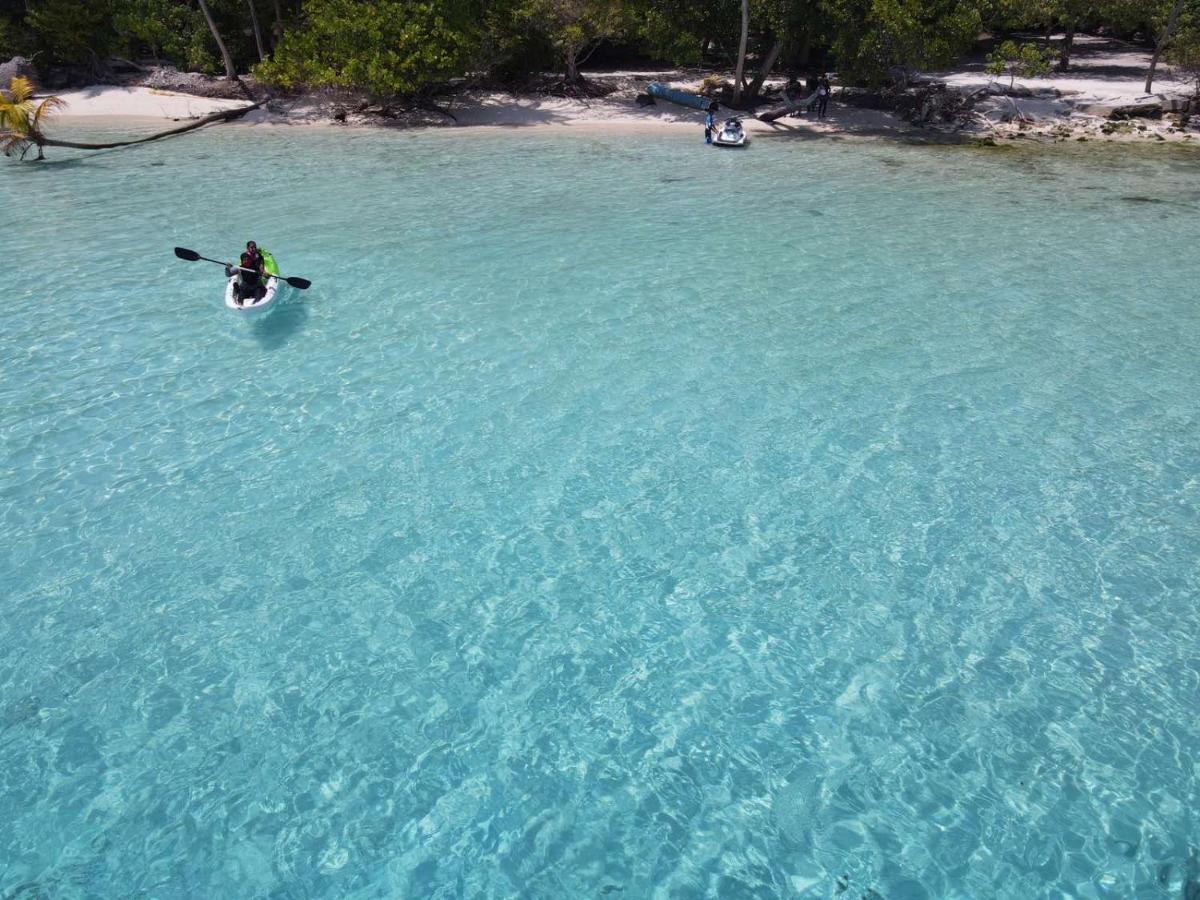 Finolhu Beach Guest House Felidhoo Esterno foto