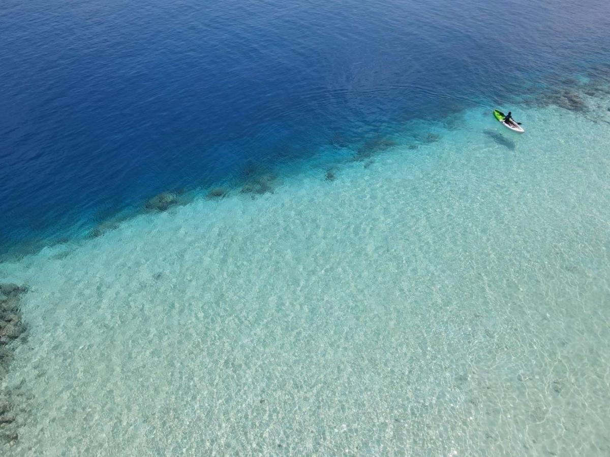 Finolhu Beach Guest House Felidhoo Esterno foto