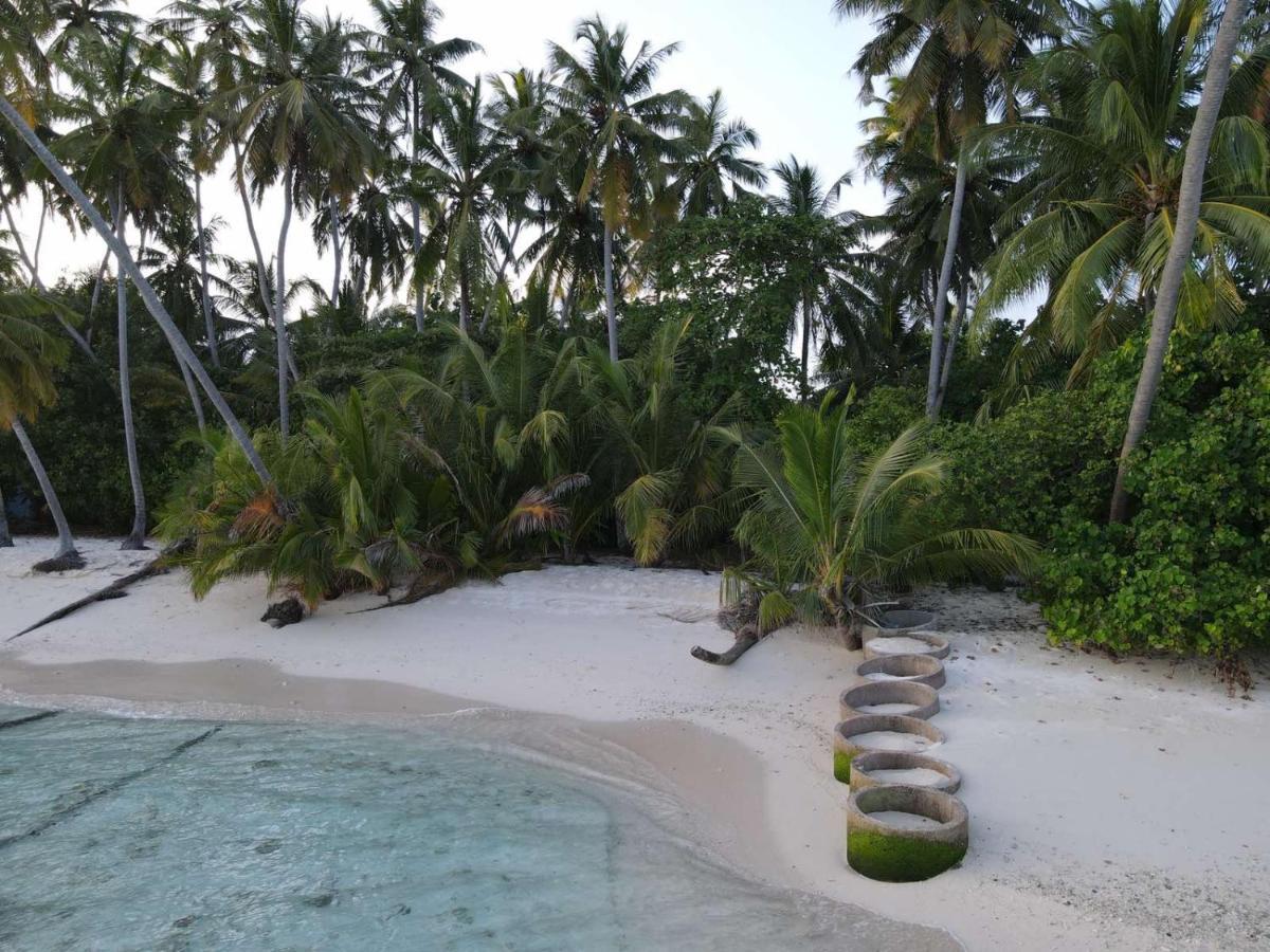 Finolhu Beach Guest House Felidhoo Esterno foto