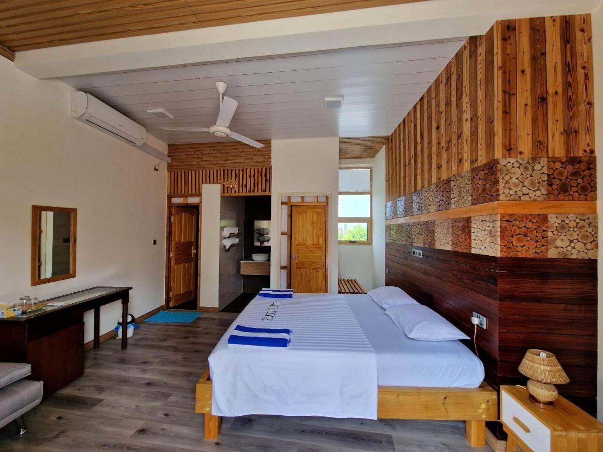 Finolhu Beach Guest House Felidhoo Esterno foto